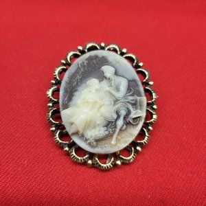 Vintage Textured Brass Tone Cameo Brooch Pin